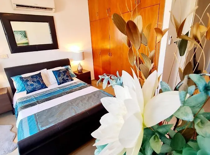 Appartamento Stunning C106 With Balcony Looking Over Pool Peyia