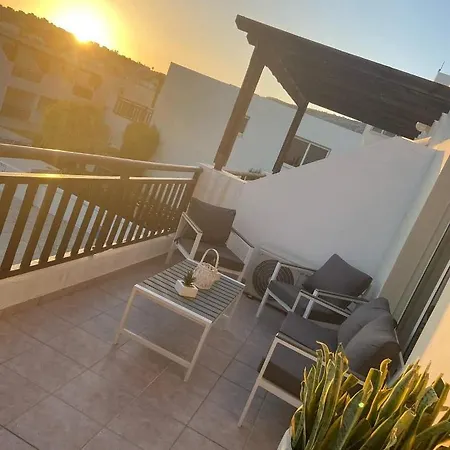 Stunning C106 With Balcony Looking Over Pool *