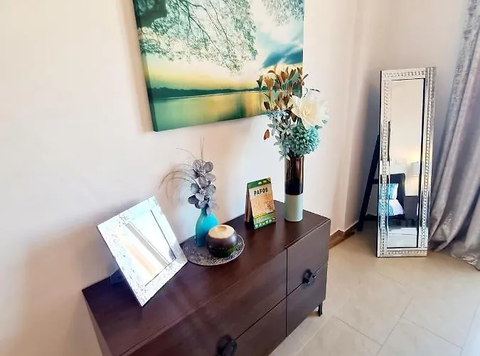 Apartament Stunning C106 With Balcony Looking Over Pool Peyia