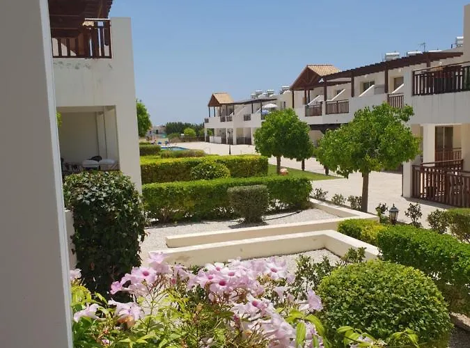 Stunning C106 With Balcony Looking Over Pool * Pegeia