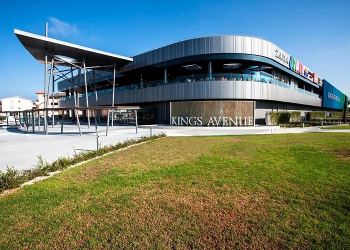 Stunning C106 With Balcony Looking Over Pool *